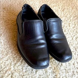 Perry Ellis boy dress shoes